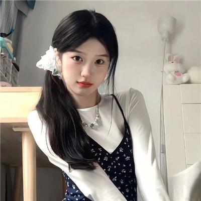 艾莉莎‧施莱辛格:战妆